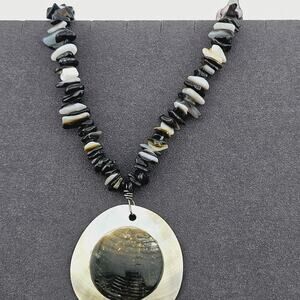 Shell Chip Beaded Necklace Large Shell Pendant Black Beige Cream Beach Boho Tiki